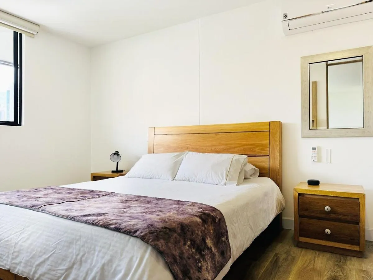 Amazing Apartment In Poblado Medellín 0*,